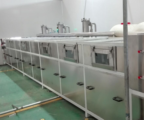 洛阳通过式喷淋清洗线